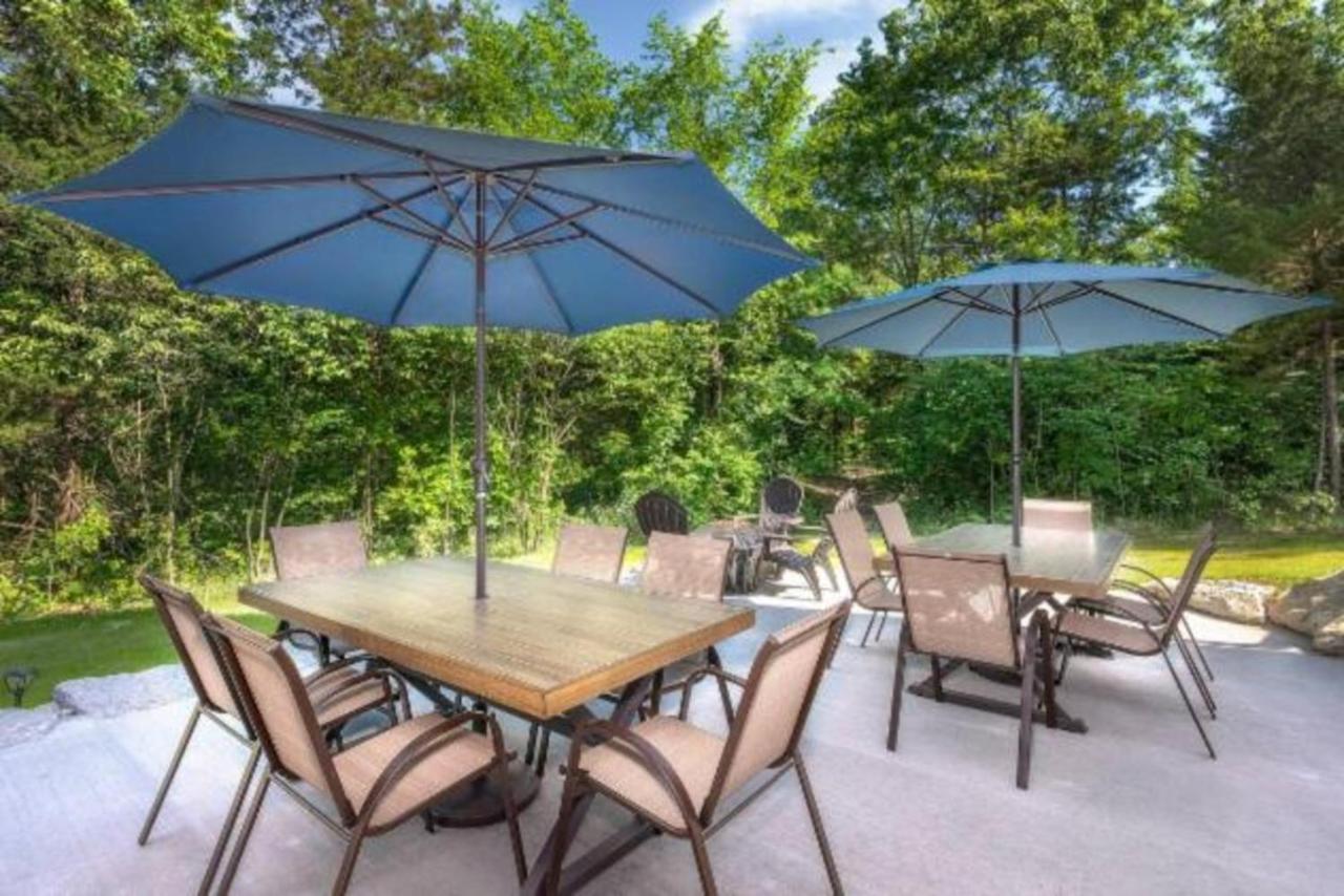 Premier Retreat With Hot Tub, Theater & Pool Table Villa Hollister ภายนอก รูปภาพ