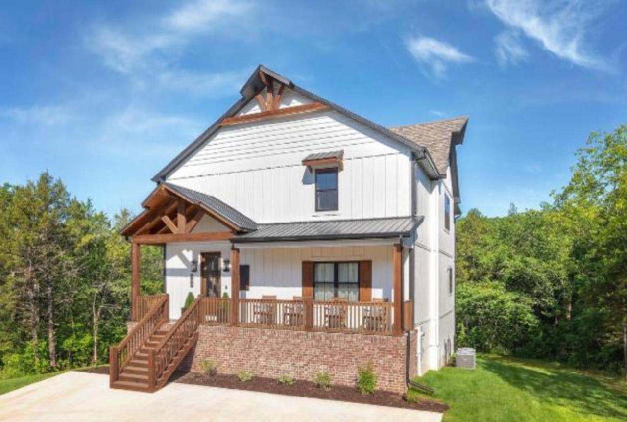 Premier Retreat With Hot Tub, Theater & Pool Table Villa Hollister ภายนอก รูปภาพ