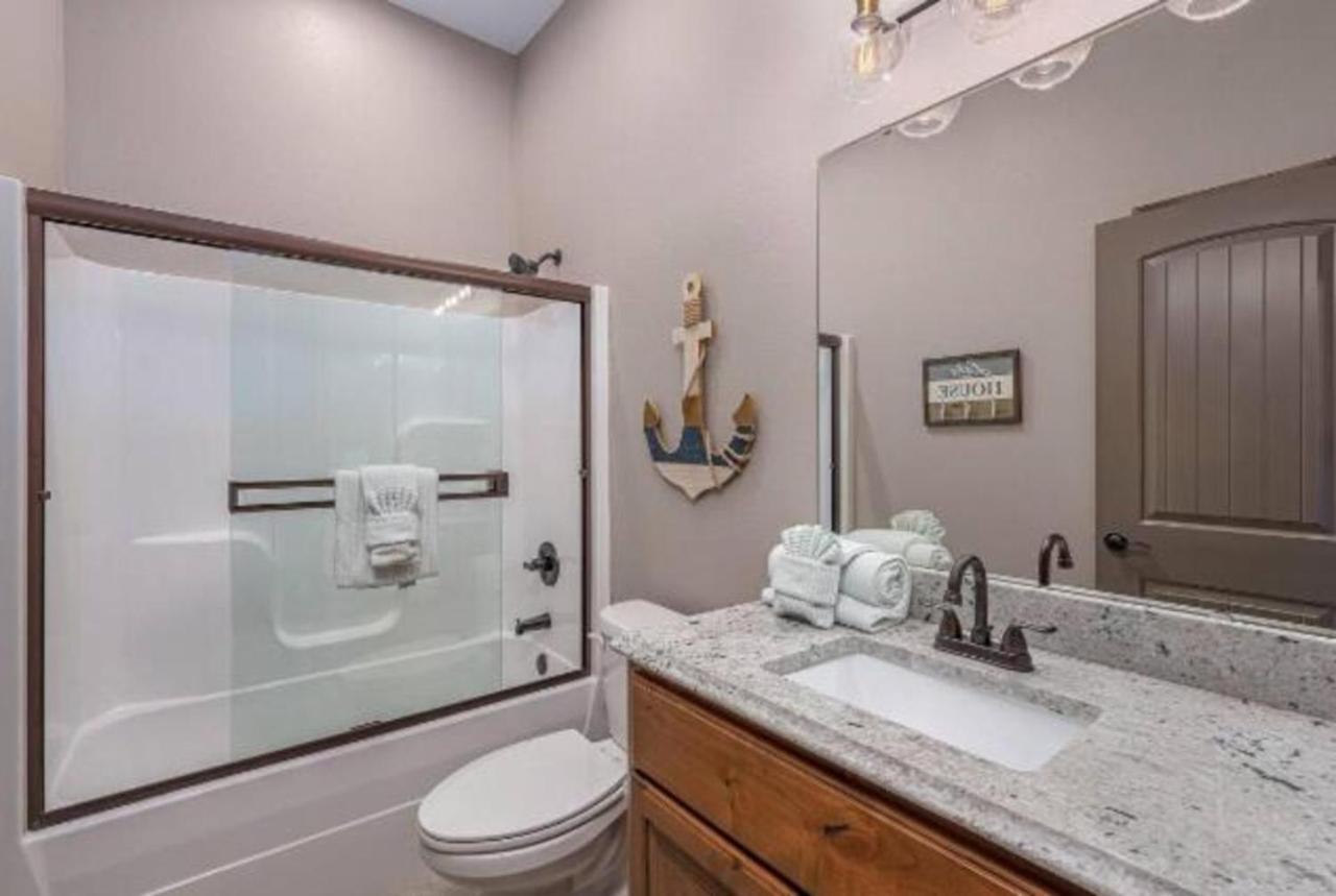 Premier Retreat With Hot Tub, Theater & Pool Table Villa Hollister ภายนอก รูปภาพ