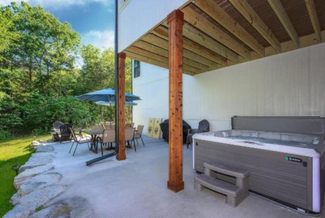 Premier Retreat With Hot Tub, Theater & Pool Table Villa Hollister ภายนอก รูปภาพ