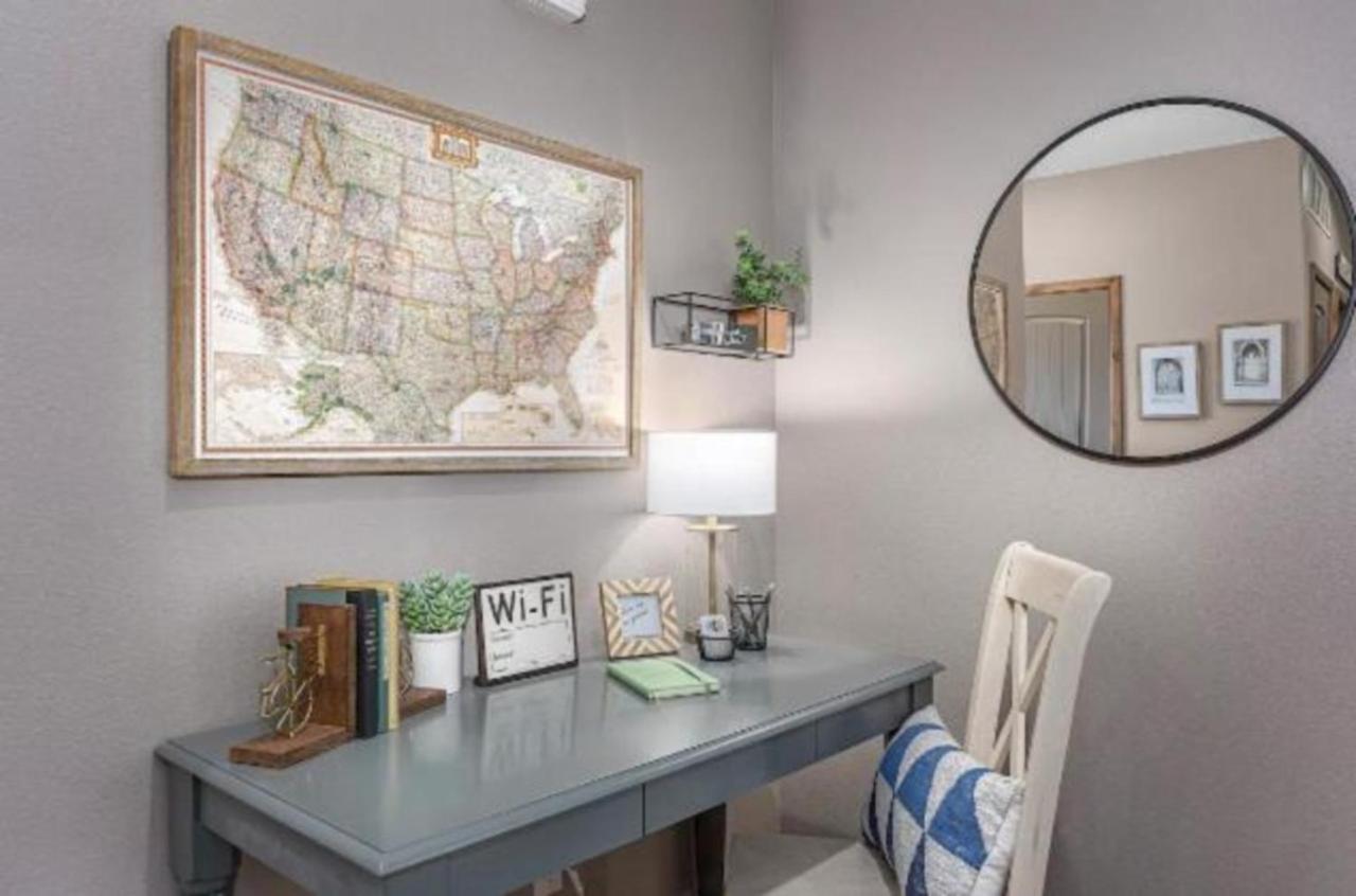 Premier Retreat With Hot Tub, Theater & Pool Table Villa Hollister ภายนอก รูปภาพ