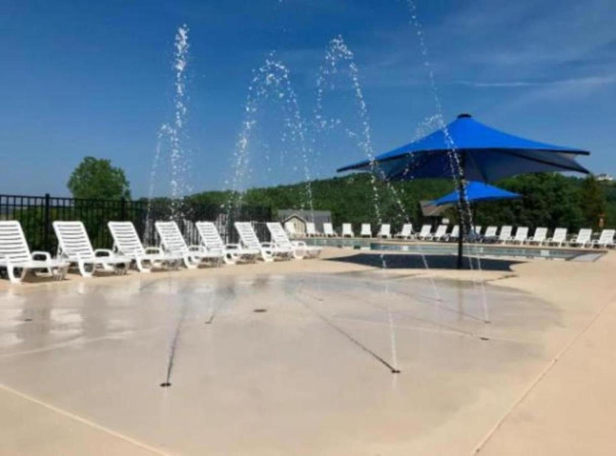 Premier Retreat With Hot Tub, Theater & Pool Table Villa Hollister ภายนอก รูปภาพ