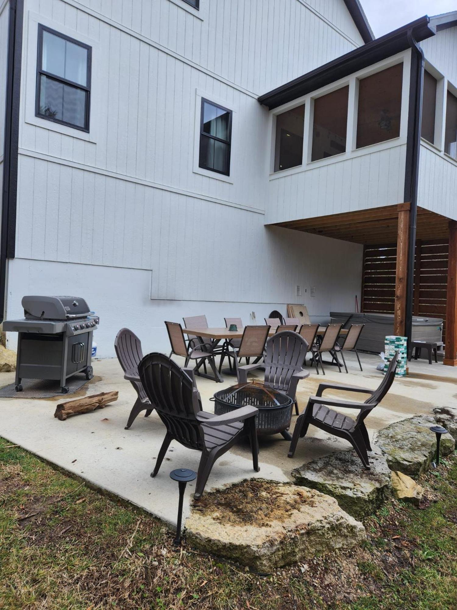 Premier Retreat With Hot Tub, Theater & Pool Table Villa Hollister ภายนอก รูปภาพ